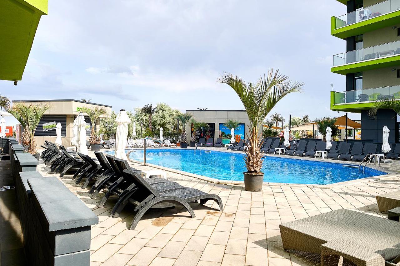 Sophie Apartment Spa N Pool Beach Resort Năvodari Exterior foto